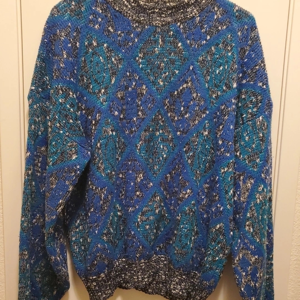 Vintage Blue and Black Patterned Sweater